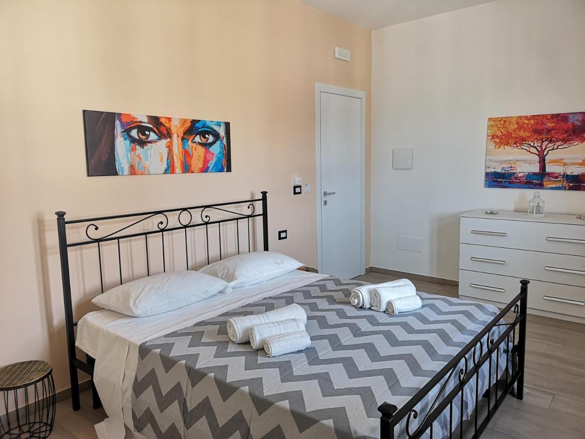 B&B Tra Scirocco E Tramontana Gallipoli Bagian luar foto